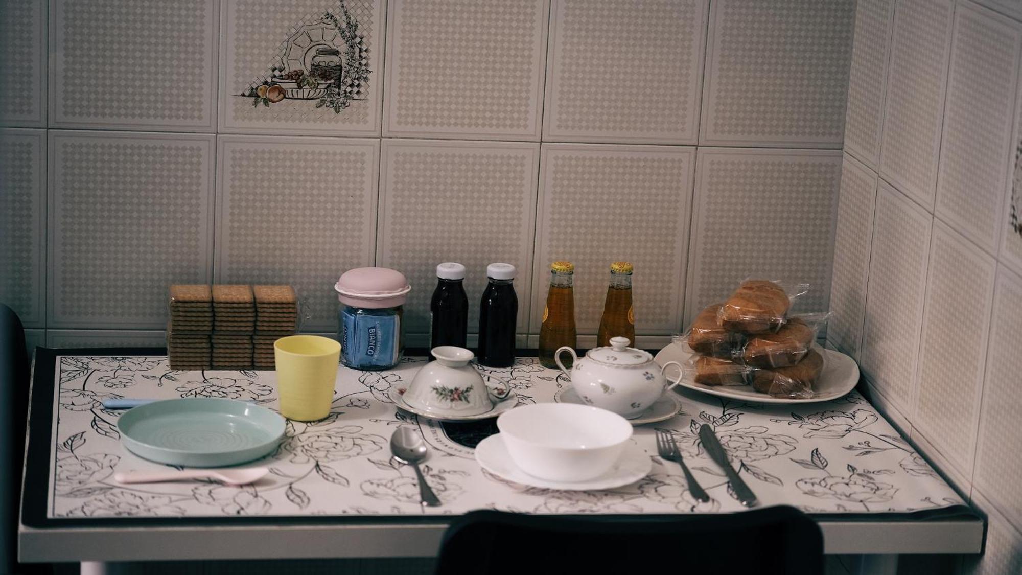 Betty House * Rom
